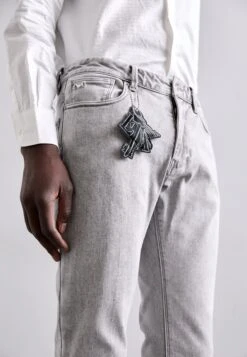 Emporio Armani 5 POCKETS PANT - Slim Fit Jeans - Light Grey Denim -Total Wear Store ce2afb0b3710487b9b9a22b579f14dfb