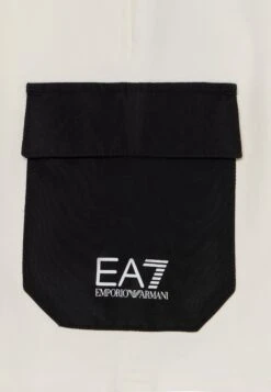 EA7 Emporio Armani UNISEX - Shorts - Star White 8 EA7 Emporio Armani UNISEX - Shorts - Star White -Total Wear Store ce6ba3d8c34a4ff181ce893fa9d3cd4b