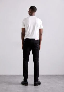 Emporio Armani 5 POCKETS PANT - Slim Fit Jeans - Black Denim -Total Wear Store cffc16eeb11546459431c1fd6892be60