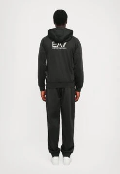 EA7 Emporio Armani TRAIN VISIBILITY - Tracksuit - Black/cream -Total Wear Store d01b59a34ab24c088af94fad7a720c39