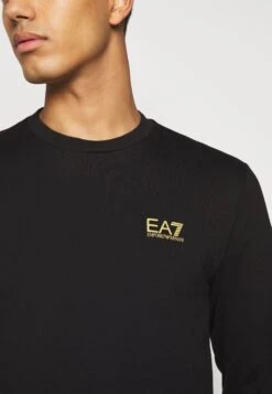 EA7 Emporio Armani Sweatshirt - Black / Gold -Total Wear Store d1d28b26ab844908926a360954876d5c