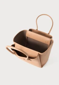 Emporio Armani ODETTE - Handbag - Nocciola/taupe -Total Wear Store d2a3ad6252ea4dacab13bf1ec26d9663