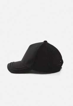 EA7 Emporio Armani TRAIN LABEL UNISEX - Cap - Black -Total Wear Store d33d5c48dfd94ea384fa95cdb7762388
