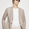 Emporio Armani Giacca - Suit Jacket - Beige -Total Wear Store d3a3eae099db43ceba32aa02b74b8e32