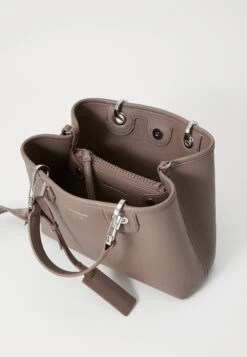Emporio Armani BAG SETSET - Handbag - Taupe/taupe -Total Wear Store d58a8ea6095941fcbcb6b54611fb50b8
