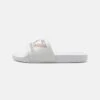 EA7 Emporio Armani UNISEX - Pool Slides - White/rose