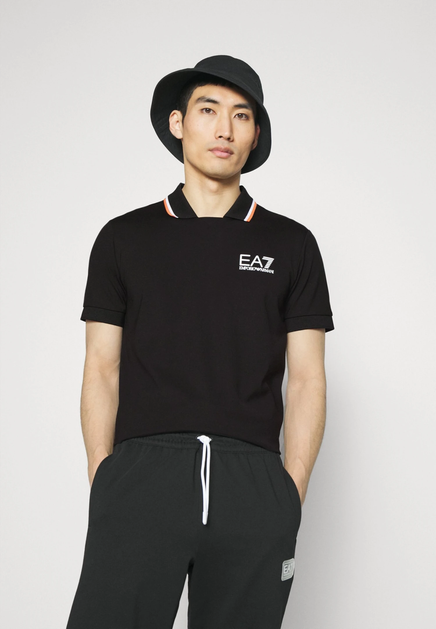 EA7 Emporio Armani Polo Shirt - Schwarz 6 EA7 Emporio Armani Polo Shirt - Schwarz - Image 4