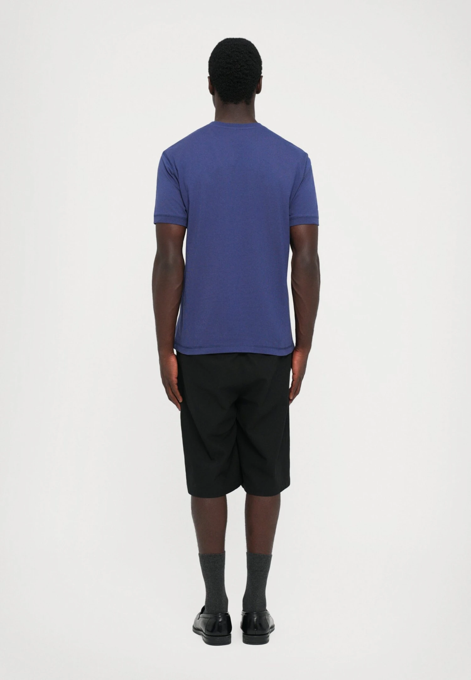 EA7 Emporio Armani TRAIN CORE TEE UNISEX - Basic T-shirt - Blue 5 EA7 Emporio Armani TRAIN CORE TEE UNISEX - Basic T-shirt - Blue - Image 3