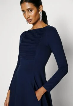 Emporio Armani Vestito - Jersey Dress -Total Wear Store d8646318806c4d4e842cf728042062b7