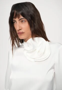 Emporio Armani Blouse - Warm White -Total Wear Store d967063ff43c4ce8b666a1cd7e5f0d36