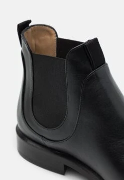 Emporio Armani Boot - Classic Ankle Boots - Nero -Total Wear Store d978ea070f3f44568a275bf23661959b