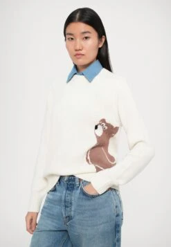 EA7 Emporio Armani Jumper - White -Total Wear Store da7df93d3caa45b49e5b974d0ce0cf32