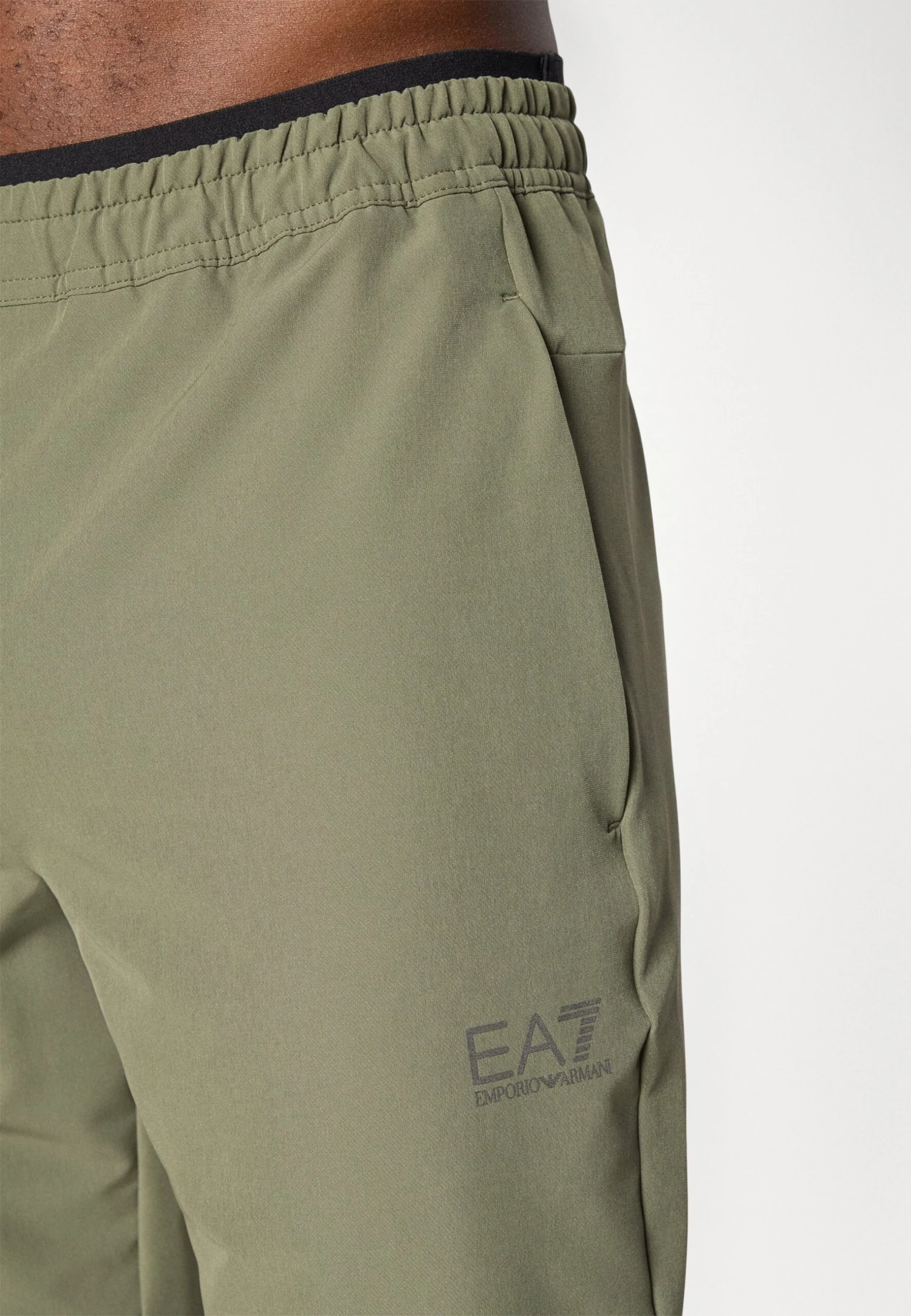 EA7 Emporio Armani PANTS - Outdoor Trousers - Beetle 8 EA7 Emporio Armani PANTS - Outdoor Trousers - Beetle - Image 6