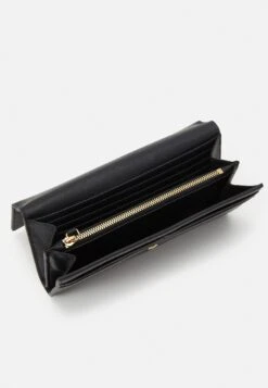 Emporio Armani Continental Wallet - Wallet - Black 9 Emporio Armani Continental Wallet - Wallet - Black -Total Wear Store ddd274f296cd4613a05e4f173e1b4087