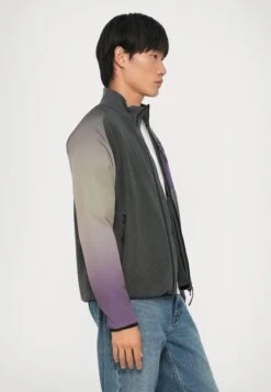 EA7 Emporio Armani MOUNTAIN HIKING UNISEX - Outdoor Jacket - Asphalt -Total Wear Store e2ed2fef81e842d49cc7cbeec43a21c1