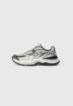 EA7 Emporio Armani PREDATOR UNISEX - Trainers - London Fog/grape Leaf/black/silver-coloured 19 EA7 Emporio Armani PREDATOR UNISEX - Trainers - London Fog/grape Leaf/black/silver-coloured -Total Wear Store e418bba53405471badf55a121b991b28 2