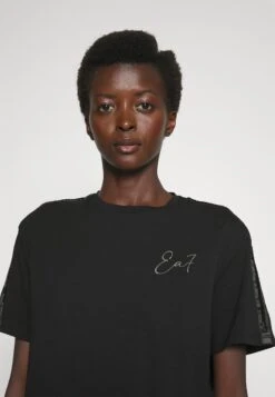 EA7 Emporio Armani Print T-Shirt - Black 11 EA7 Emporio Armani Print T-Shirt - Black -Total Wear Store e4cb153804bd419a9534907cb6e679bb