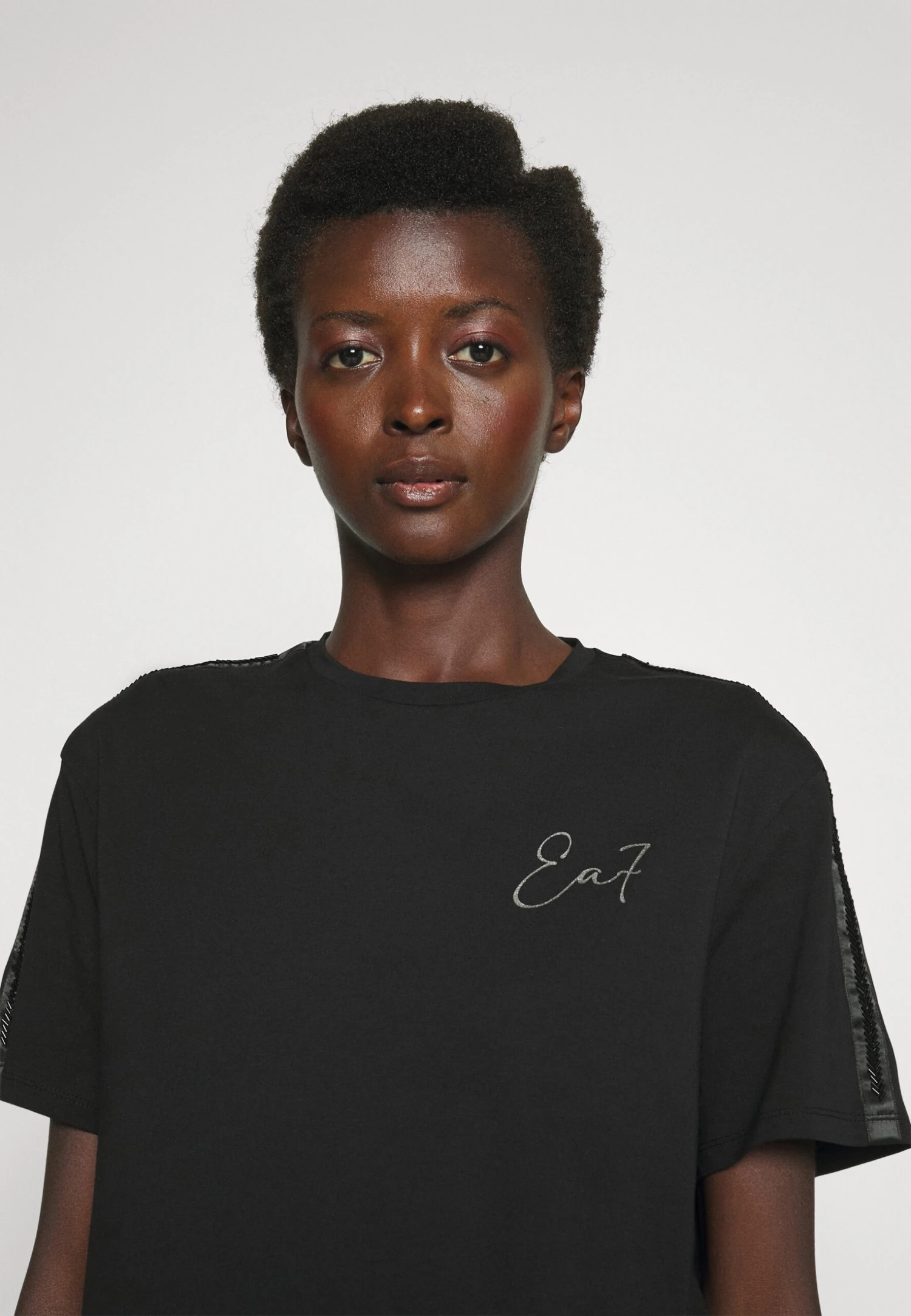 EA7 Emporio Armani Print T-Shirt - Black 6 EA7 Emporio Armani Print T-Shirt - Black - Image 4