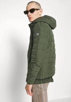 EA7 Emporio Armani Jacket - Down Jacket - Verde Scuro 14 EA7 Emporio Armani Jacket - Down Jacket - Verde Scuro -Total Wear Store e4ea784c2b07446b8247b548718b4384