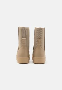 Emporio Armani Boot - Platform Ankle Boots - Beige -Total Wear Store e5089732b1664950b2bafcb496a0ee92