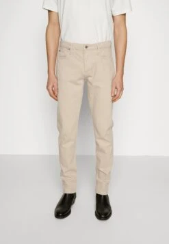 Emporio Armani Pockets Pant - Slim Fit Jeans - Peyote