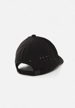 EA7 Emporio Armani TRAIN LABEL UNISEX - Cap - Black -Total Wear Store e5de91ea7a7d493fb8c34b1e09205b16