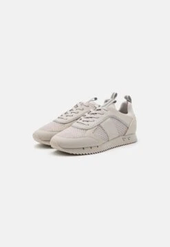 EA7 Emporio Armani Unisex - Trainers -Total Wear Store e80ced150e9847f4bbfd909dc532d6dc
