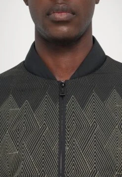 Emporio Armani BLOUSON JACKET - Light Jacket - Black Beauty -Total Wear Store ea66429b447c46cb98a93515e78bef08