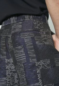 Emporio Armani Pantaloni - Shorts - Blu -Total Wear Store ea99ef3b12d546d2bd3e239a1cd661b1