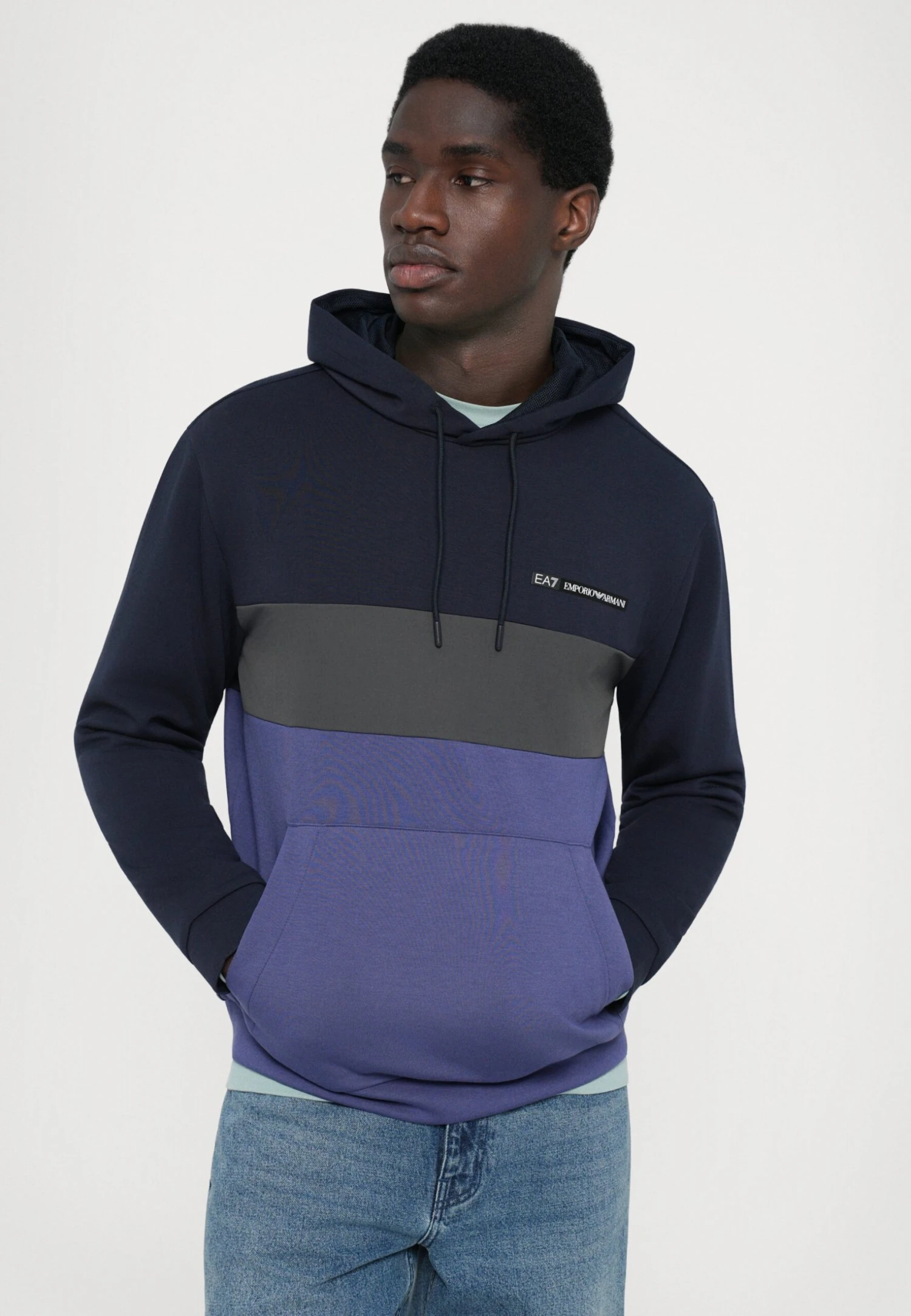EA7 Emporio Armani TRAIN ATHLETIC - Hoodie - Blue 7 EA7 Emporio Armani TRAIN ATHLETIC - Hoodie - Blue - Image 5