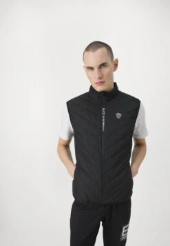 EA7 Emporio Armani TRAIN PREMIUM SHIELD VEST - Waistcoat - Nero -Total Wear Store eedf636665344cf0880cd6467392c654