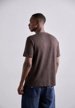 Emporio Armani Basic T-shirt - Mole 10 Emporio Armani Basic T-shirt - Mole -Total Wear Store ef92442a635942f9bbafc0b5577837b4