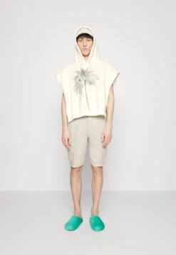 Emporio Armani Sweatshirt - Hoodie - Bianco Caldo -Total Wear Store f1461755aab64aa6945c54b6ce7d6ea2