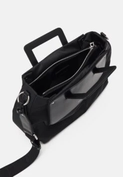 Emporio Armani Bonnie - Handbag - Nero -Total Wear Store f2b7442e48cc43769abf24ba45231546