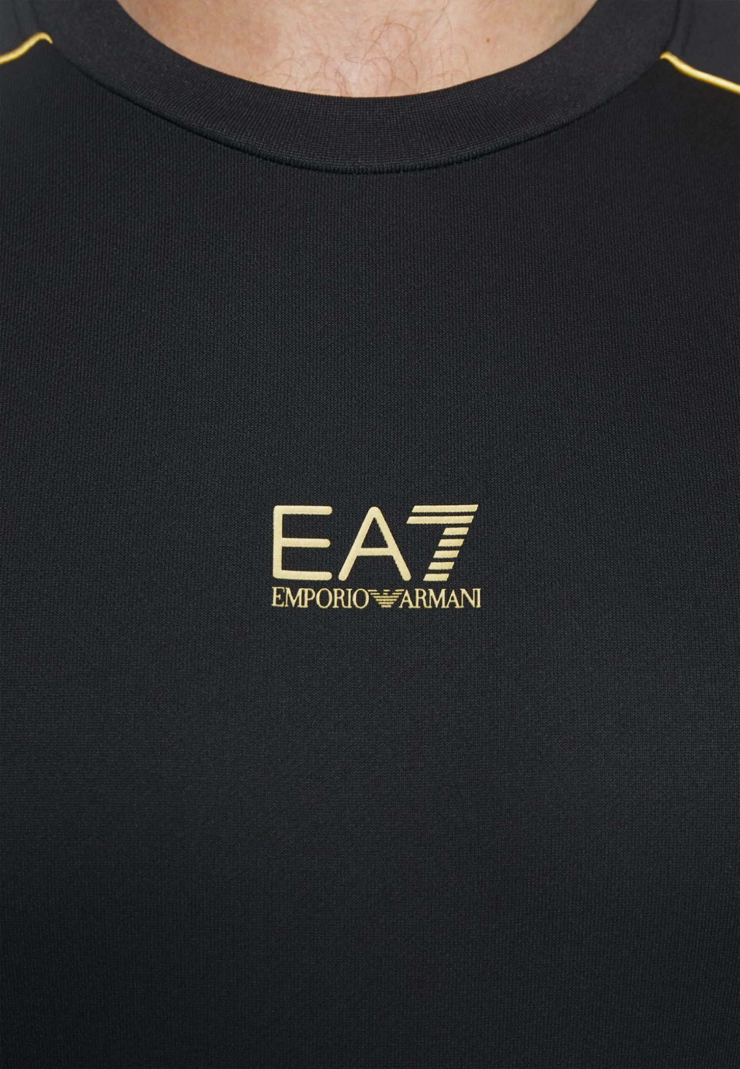 EA7 Emporio Armani Train Core - Sweatshirt - Black/Gold 7 EA7 Emporio Armani Train Core - Sweatshirt - Black/Gold - Image 5