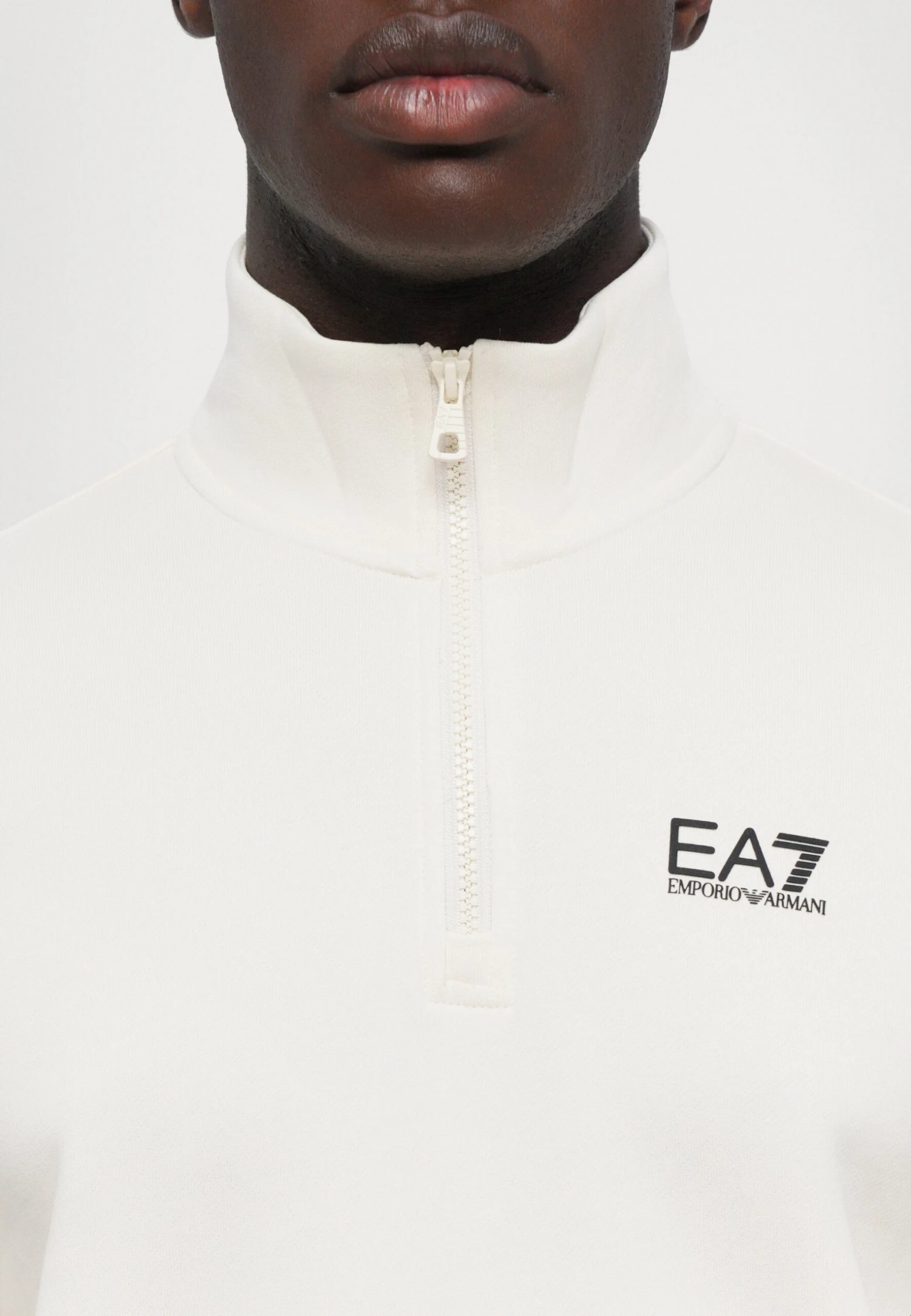 EA7 Emporio Armani TRAIN CORE - Sweatshirt - Vanilla Ice 9 EA7 Emporio Armani TRAIN CORE - Sweatshirt - Vanilla Ice - Image 7