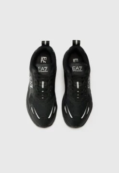 EA7 Emporio Armani ACE RUNNER UNISEX - Trainers - Triple Black/silver-coloured -Total Wear Store f6154ed07edf4ec2905efaccce096e76
