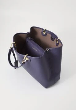 Emporio Armani BAG SET - Tote Bag - Mirtillo/taupe 14 Emporio Armani BAG SET - Tote Bag - Mirtillo/taupe -Total Wear Store f6272781c620451c8bb19c57dc8bdef4