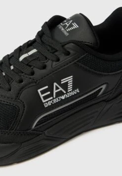 EA7 Emporio Armani ACE RUNNER UNISEX - Trainers - Triple Black/silver-coloured -Total Wear Store f84a355e339f47158f157da285513f8a