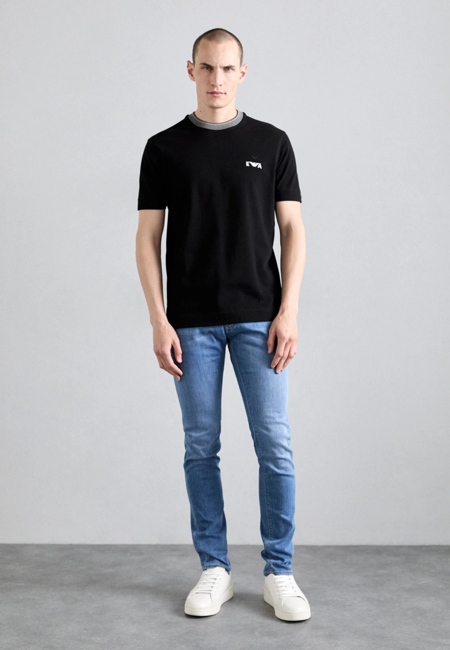 Emporio Armani 5 POCKETS PANT - Slim Fit Jeans - Light Blue Denim 0943 4 Emporio Armani 5 POCKETS PANT - Slim Fit Jeans - Light Blue Denim 0943 - Image 2