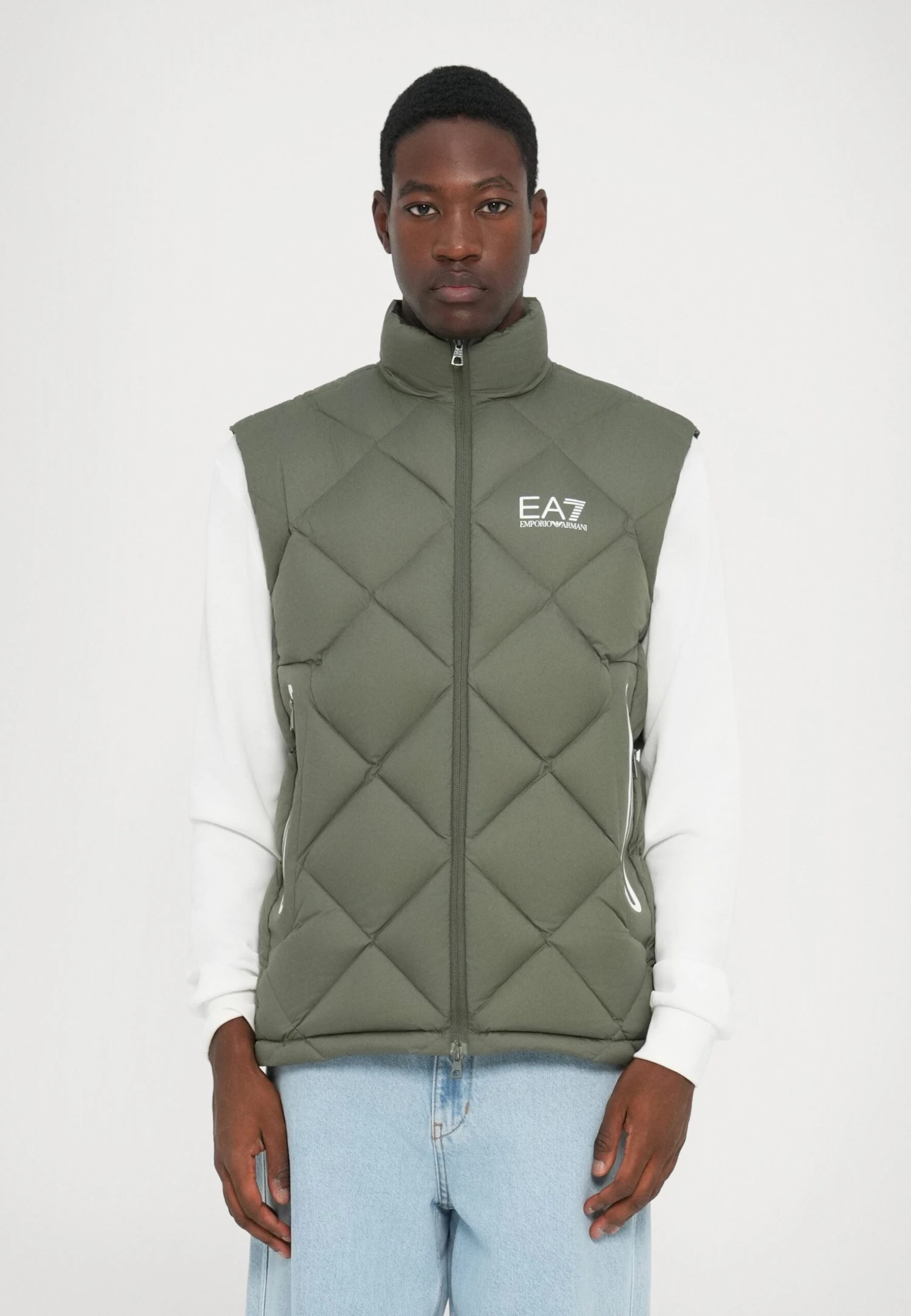EA7 Emporio Armani MOUNTAIN QUILTED VEST - Waistcoat - Beetle 3 EA7 Emporio Armani MOUNTAIN QUILTED VEST - Waistcoat - Beetle
