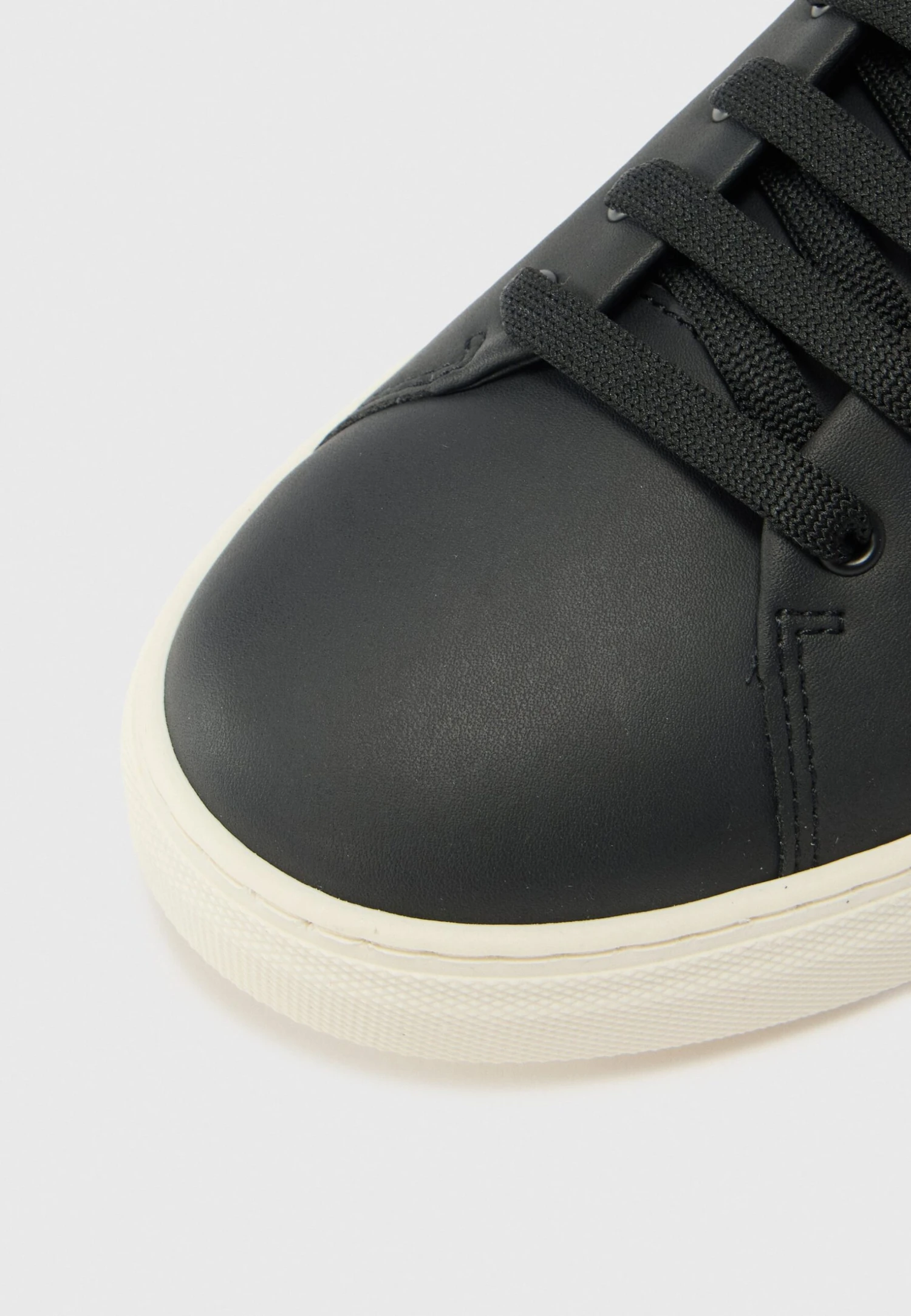 Emporio Armani Trainers - Black Beauty 8 Emporio Armani Trainers - Black Beauty - Image 6