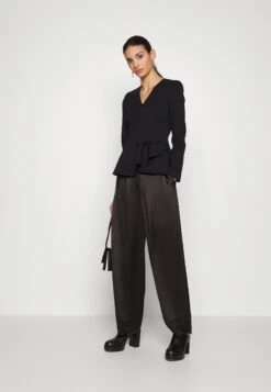 Emporio Armani Blazer - Nero -Total Wear Store fc4c3bb721954775852639e1f2e3e453