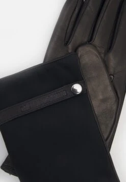 Emporio Armani Guanto Gloves Unisex - Gloves - Black -Total Wear Store fc848490f7294be997d9704f0ef42fb5