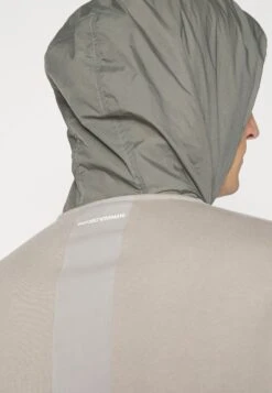 Emporio Armani Hoodie - Greige/Vanilla -Total Wear Store fd08df16c78a46b7a1820b41d9295bb6