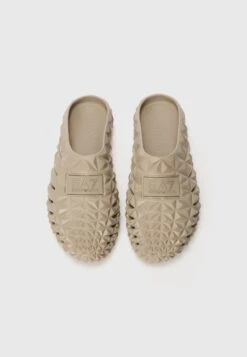 EA7 Emporio Armani UNISEX - Clogs - Cobbelstone -Total Wear Store fd59cee0178e49dd9ac606de451a0a31