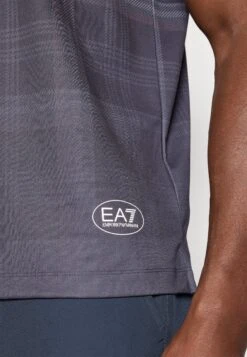 EA7 Emporio Armani GOLF CLUB - Polo Shirt - Fancy Blue 13 EA7 Emporio Armani GOLF CLUB - Polo Shirt - Fancy Blue -Total Wear Store fdd7de2a10f542f4990b5f905eeed229