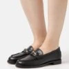 Emporio Armani Capsule Icon - Slip-Ons - Nero -Total Wear Store ff8bb28becfa4f109ba0a6c1b1023690